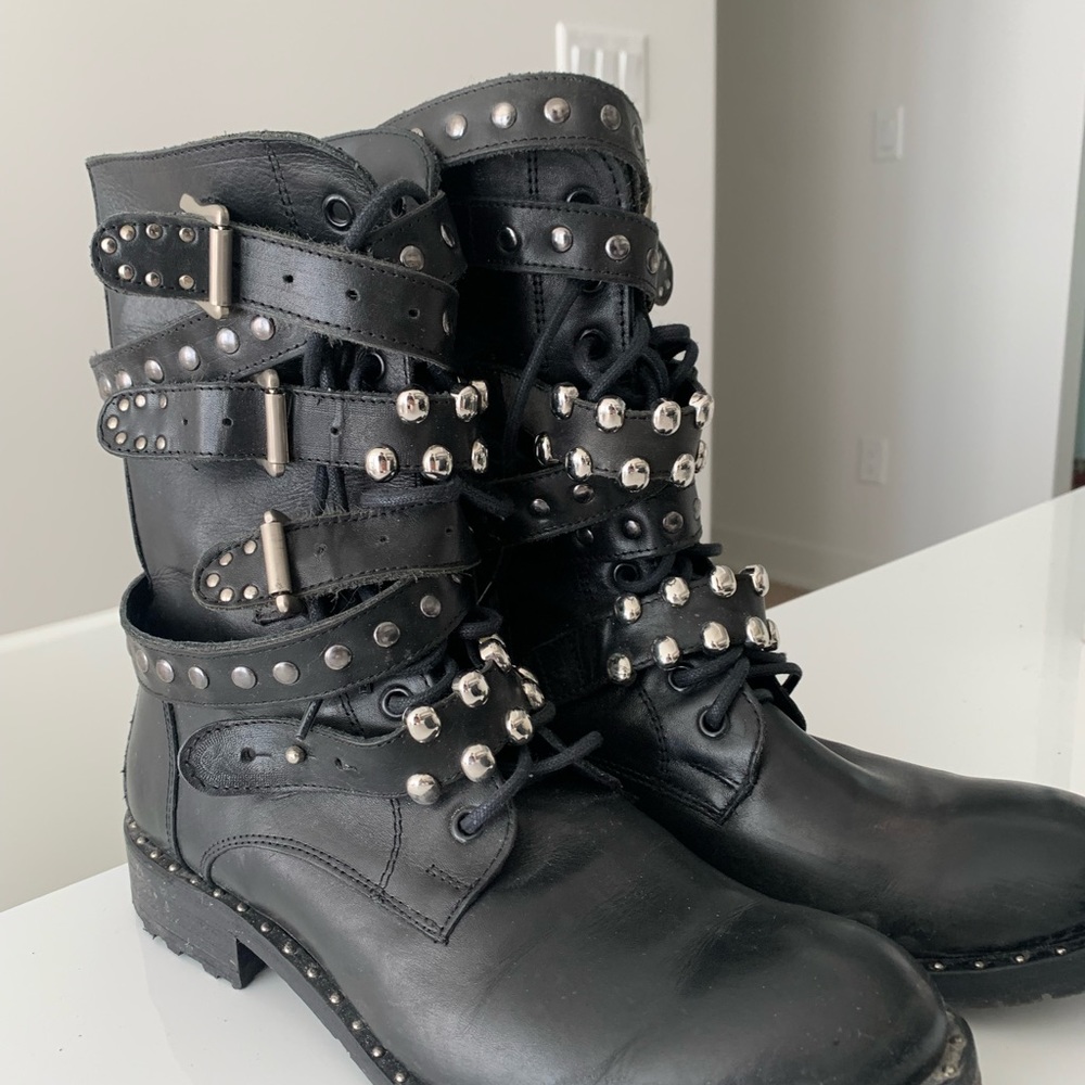 Pinko Black Leather Boots size 40EU